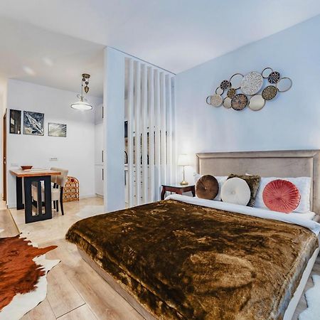 Seasons Atmosphere Studio Apartment Brasov Exterior photo